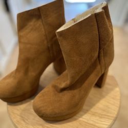 Mansur Gavriel Light Brown Fur Boots 6.5 