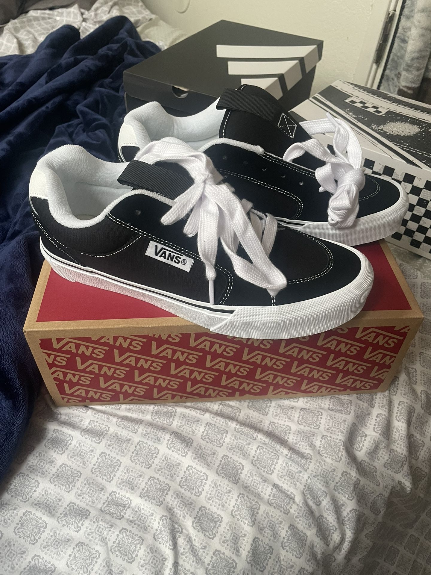 VANS