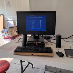 HP Elite Desktop With Accessories