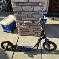 Blue mongoose 90s style scooter