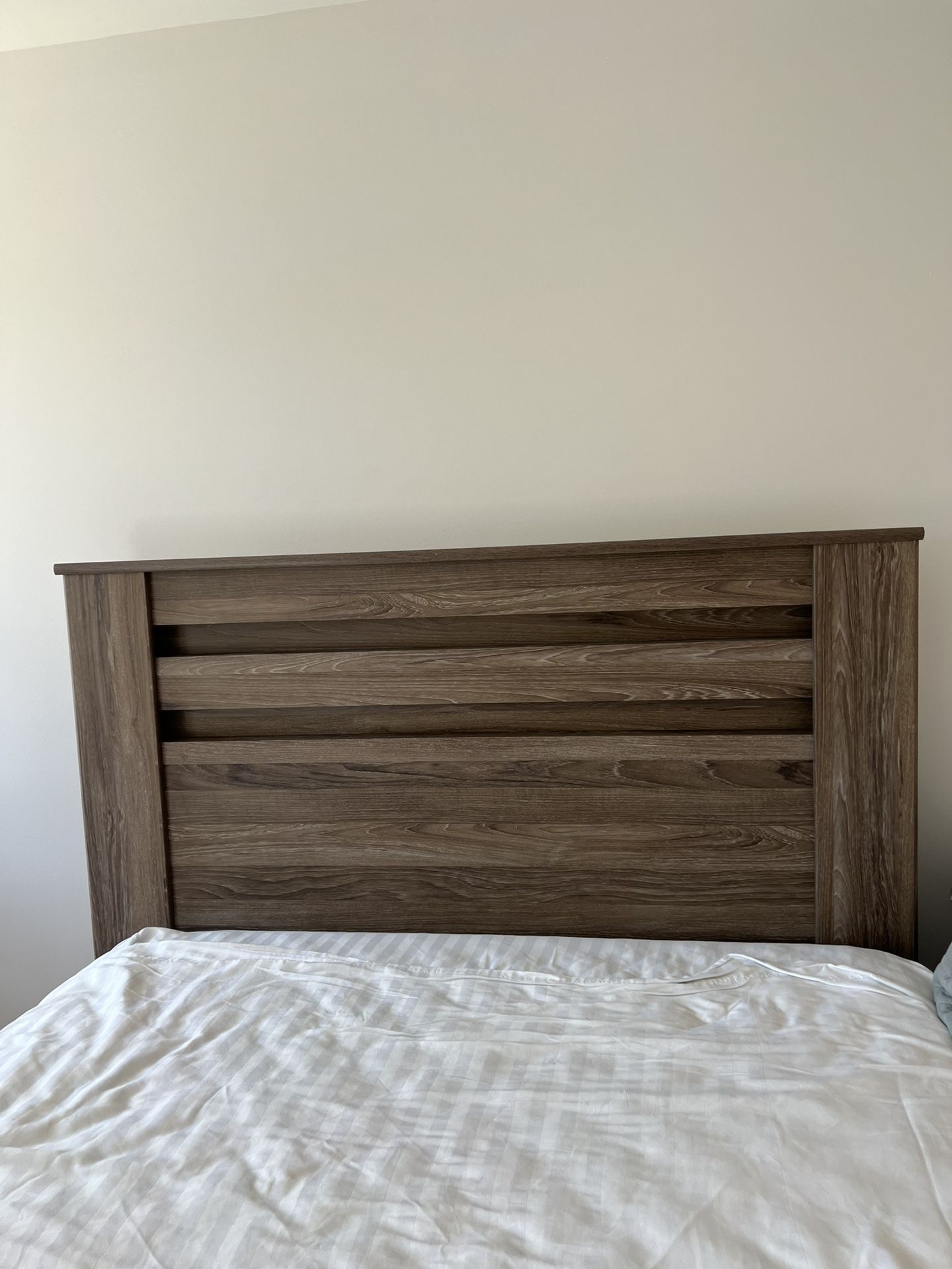 Bed frame
