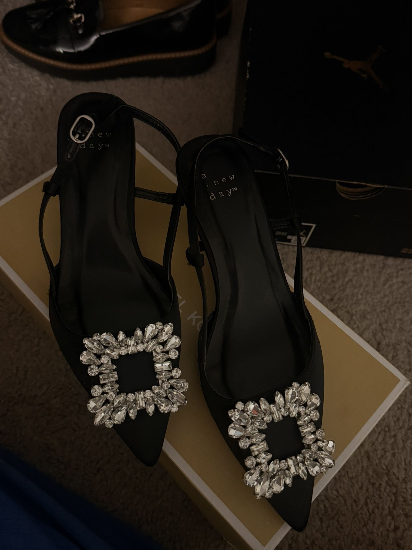 Kitten Closed Black Heel