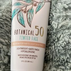 Australian Gold Tinted Face BB Cream For Fair To Light Skin