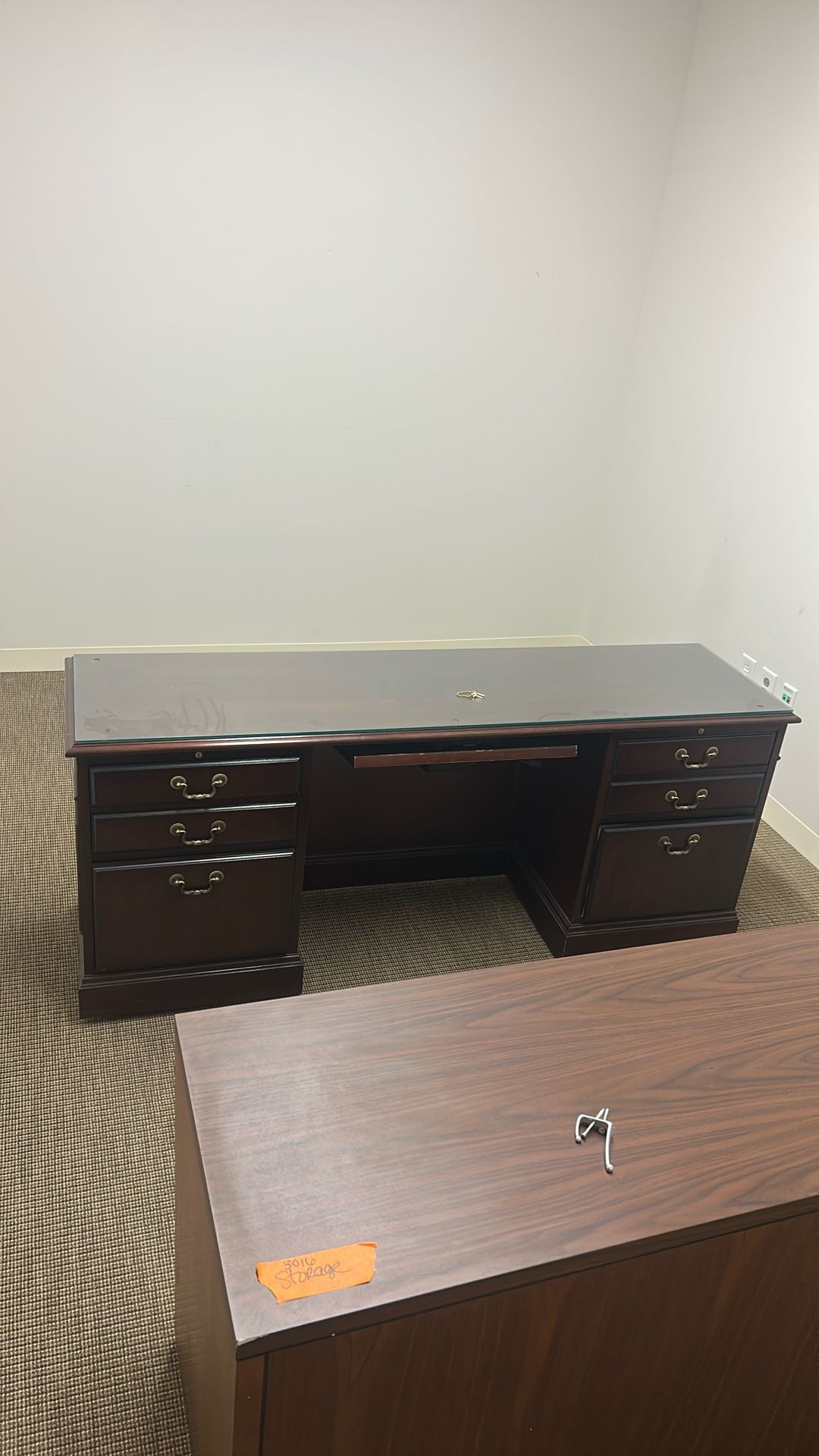 Office Desk