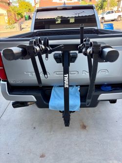 2026 Thule Trailway XT 4-Bike Hitch Rack - Unused (Fits 1.25" & 2" Hitches) Brand New