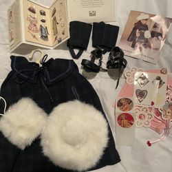 Pleasant Company American Girl Samantha Plaid Cape and Gaiters, Hat and Muff and Winter Amusements Set