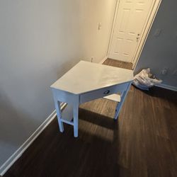 White Corner Desk 