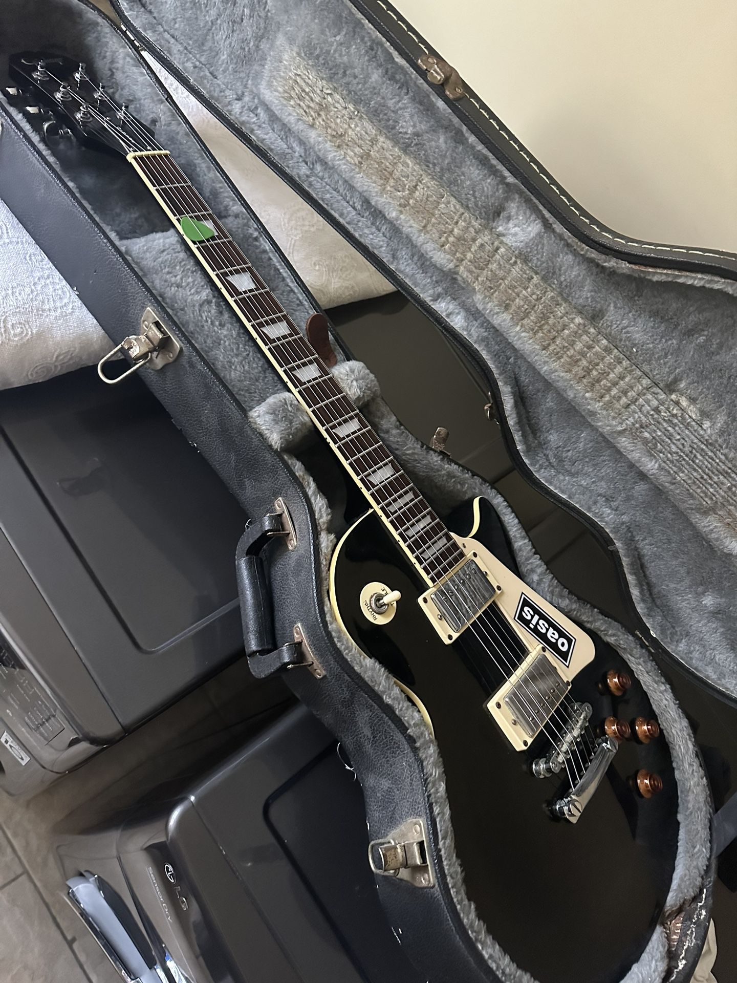 GIBSON LES PAUL EPIPHONE