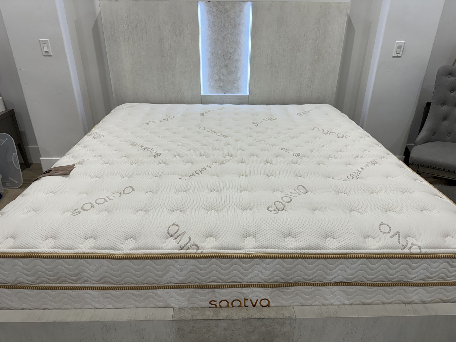 Brand New Organic King and Cali King Luxury Mattresses. Free delivery!!