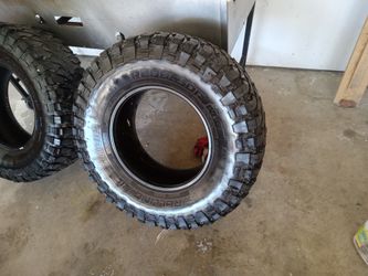 35.12.50r 17 Lt Rolling Big Power Brand