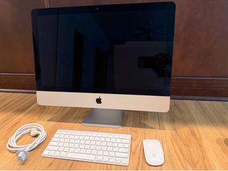 iMac mid 2014 21.5” 500 GB Hard Drive 8GB Ram & Wireless Keyboard / Mouse
