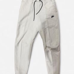 Nike Sportswear Tech Fleece Joggers Size Large