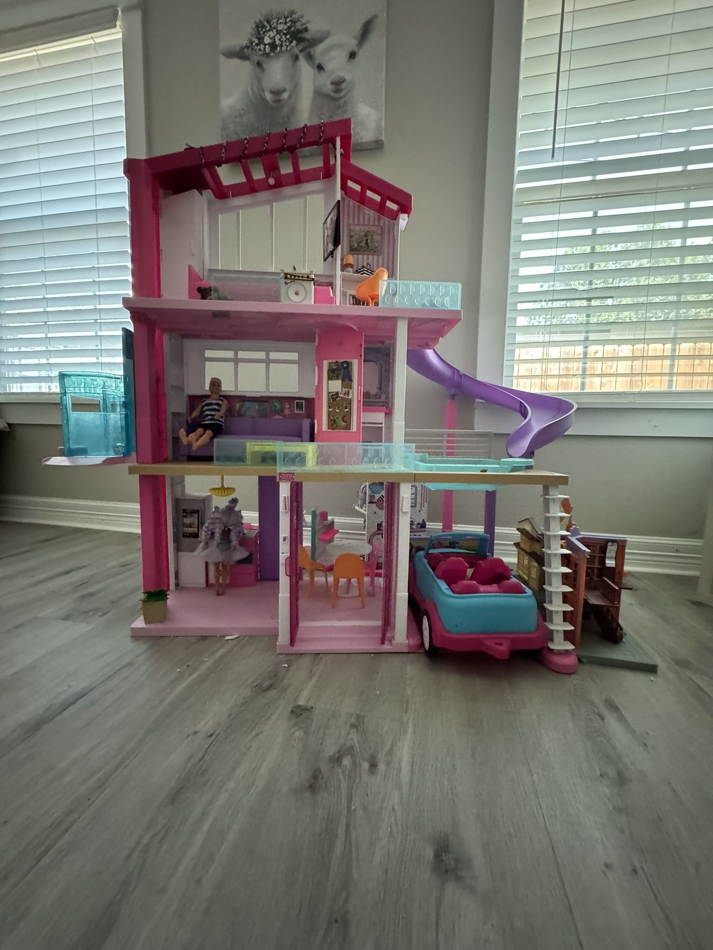 Barbie House