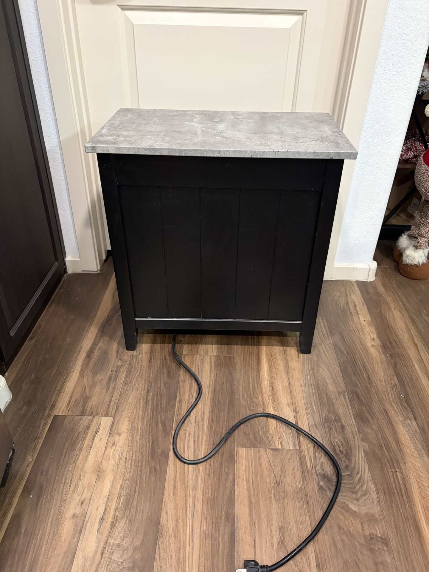 Ashley Diamenton Chair Side End Table