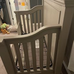 3-in-1 Convertible crib + Newton mattress