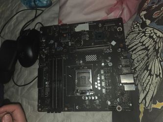 10th generation Intel mobo