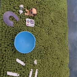 Pet rescue toy