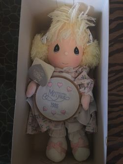 Precious moments 1986 doll