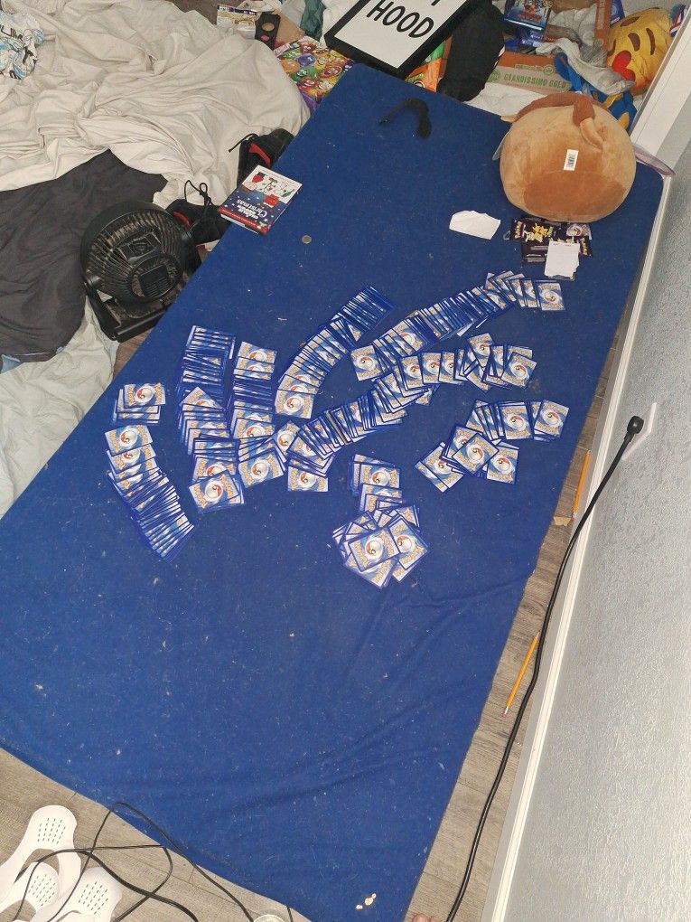 Pokémon Cards 