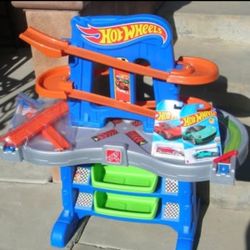 Hotwheels Cars Step2 Playtable Xmas Gift