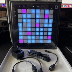 Novation Launchpad Pro MK3, MIDI Controller Sequencer + Decksaver + Case!