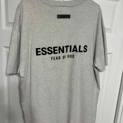 Essentials Tee