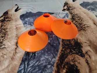 Good reliable football dribbling cones