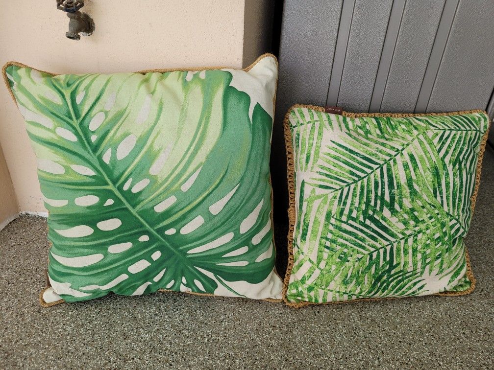 Allen & Roth Outdoor Pillows for Sale in Valrico, FL OfferUp