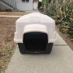 Beige Dog House 