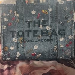 Authentic Marc Jacob’s Designer Tote/handbag Brand New