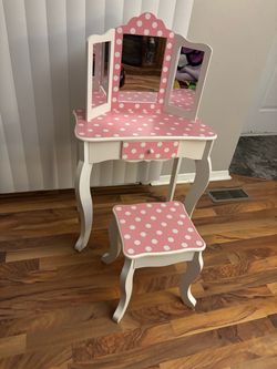 Kids Vanity Table and Stool Set with Mirror