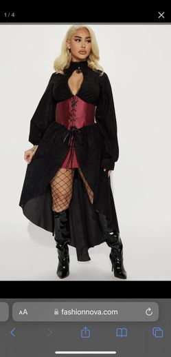 Vampire Vixen Halloween Sexy Costume