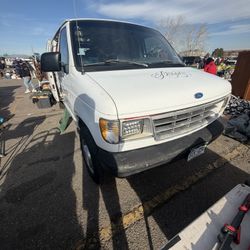 1996 Ford E-250