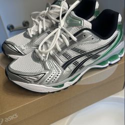 ASICS Size 9.5