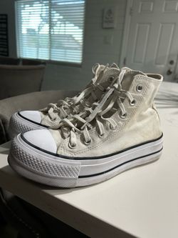 Converse size 7