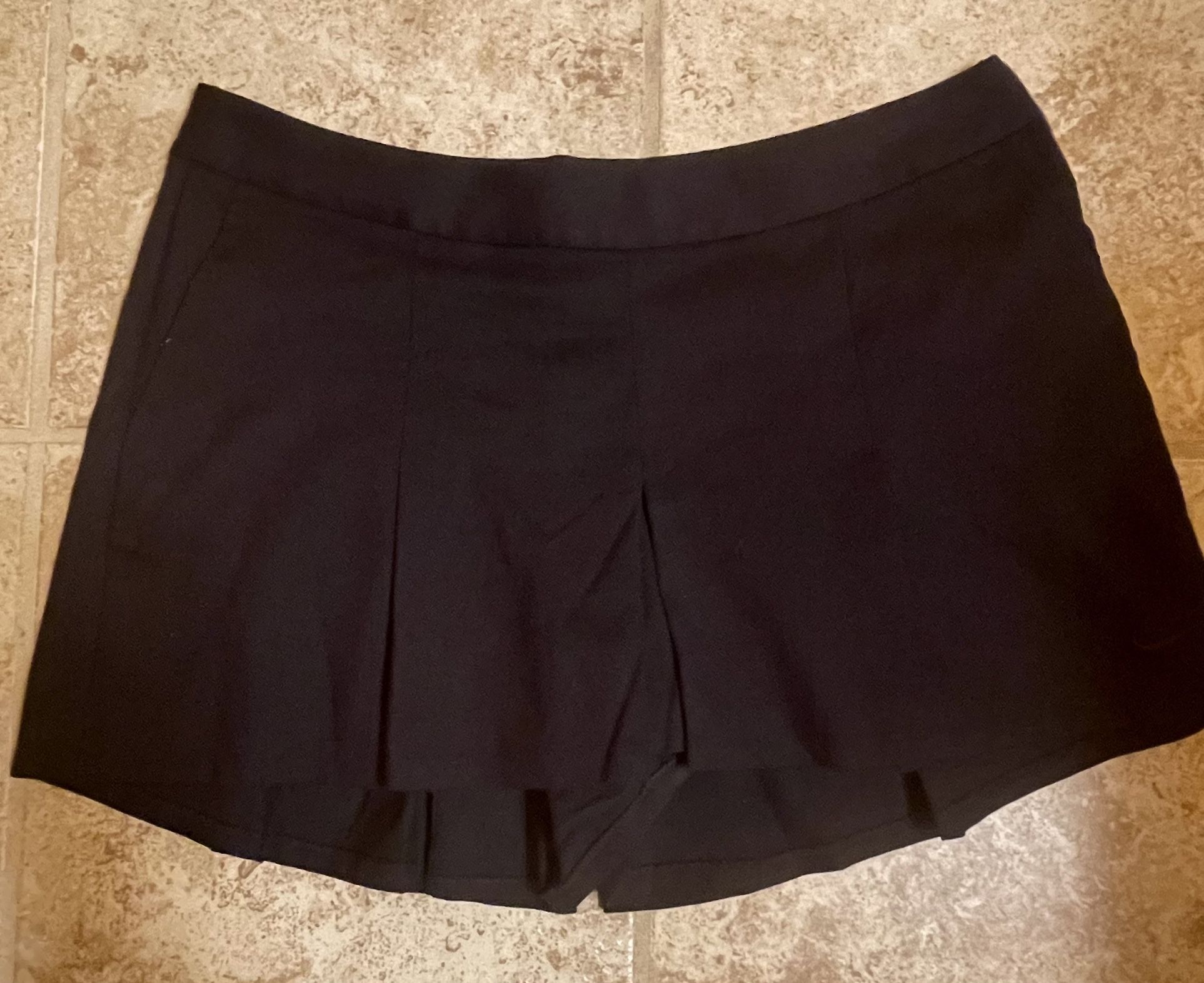 Nike Golf Skirt Skort Dri Fit Performance Black Athletic Women's Size 8