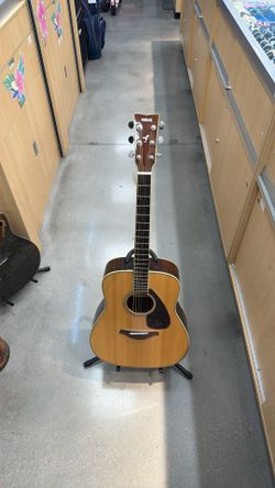Yamaha Guitar