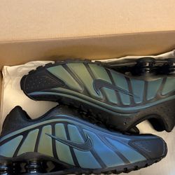 Nike Shox R4 Se Brand New OG All Ds 