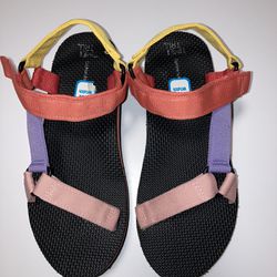 Time & Tru Sandals multi color Women’s size 10 