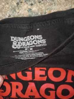 Dungeons & Dragons Honor Among Thieves T-Shirt Medium