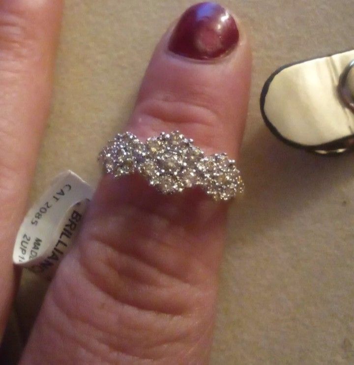 10k Yellow Gold Diamond Ring