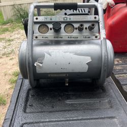 Air Compressor 