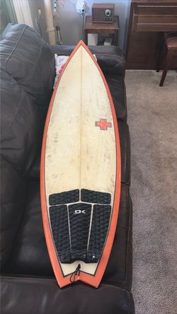Surfboard- 6’3