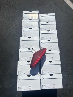 001 Red Nike Mind slide