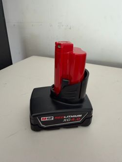 M12 4.0 Ah Battery