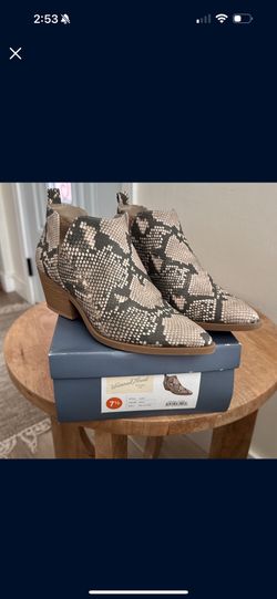 Women Boots