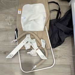 Alpine Organic Deluxe Baby Bouncer 