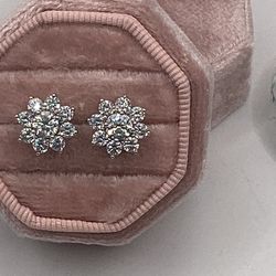 Beautiful MOUSSENITTE EARRINGS