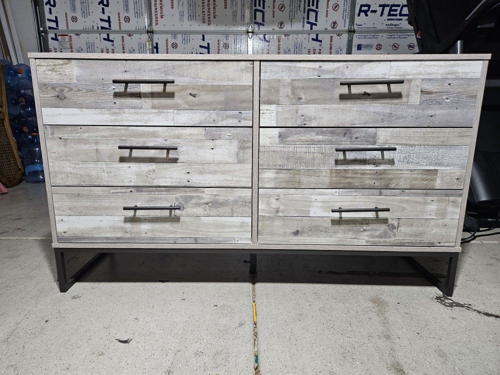Neilsville 6 Drawers 53" Dresser