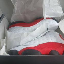 Jordan 13 Retros (Men Size 8) Brand New 